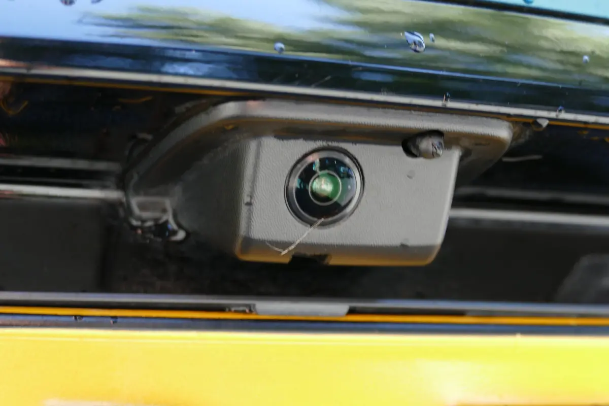 EV 156PK 54KWH ALLURE AUTOMAAT / CAMERA / STOEL-STUURVERWARMING / KEYLESS / FULL-LED / 18"LMV / NAVI / CLIMA / PDC / BLUETOOTH / ADAPT. CRUISECONTROL / 1E EIGENAAR / SCHITTERENDE STAAT !!
