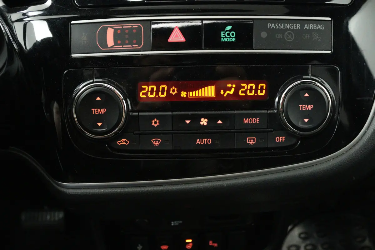 2.4 PHEV Instyle (PANORAMADAK, NAVIGATIE, STOEL-/STUURVERWARMING, 360 CAMERA, TREKHAAK, ADAPTIEVE CRUISE)