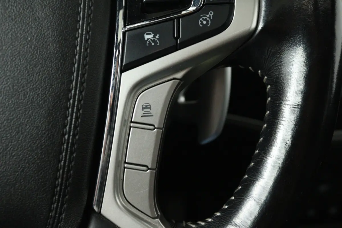 2.4 PHEV Instyle (PANORAMADAK, NAVIGATIE, STOEL-/STUURVERWARMING, 360 CAMERA, TREKHAAK, ADAPTIEVE CRUISE)