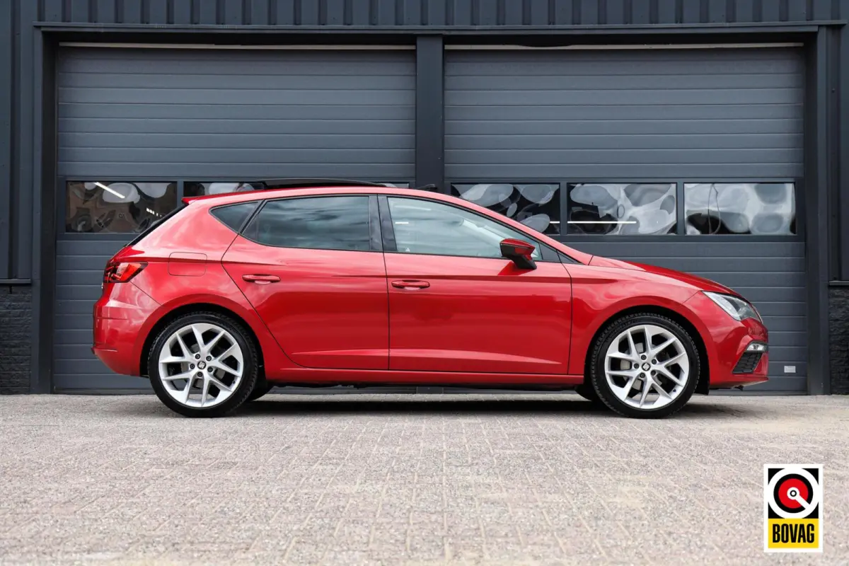 1.4 EcoTSI FR |LED|PANO-DAK|CARPLAY|CRUISE|STOELVERW.|PDC V+A|GOED ONDERHOUDEN!