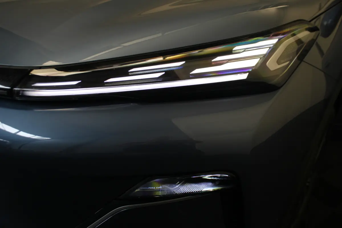 1.5 Pro |Plug in Hybrid|83km Elektrisch|
