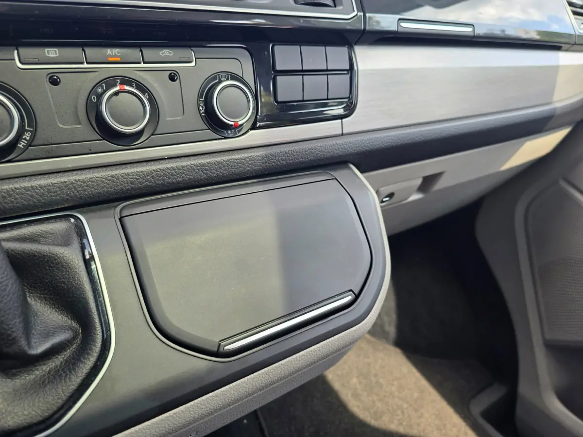 2.0 TDI L2H1 DC Highline DAK/xenon/AUT