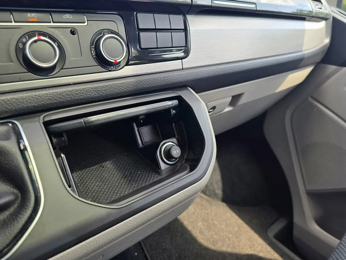 2.0 TDI L2H1 DC Highline DAK/xenon/AUT