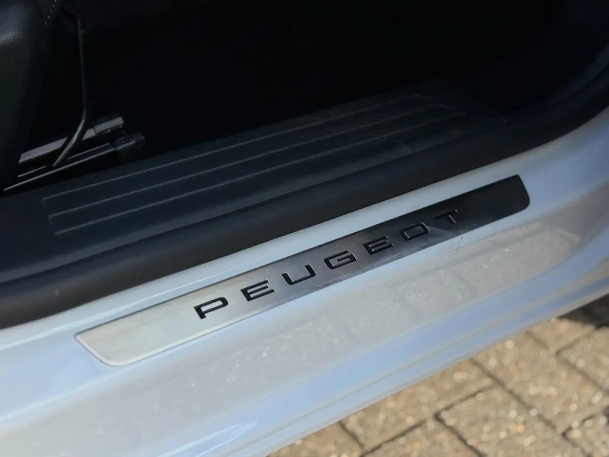 1.2 130PK GT | Carplay | Camera | Cruise | Parelmoer