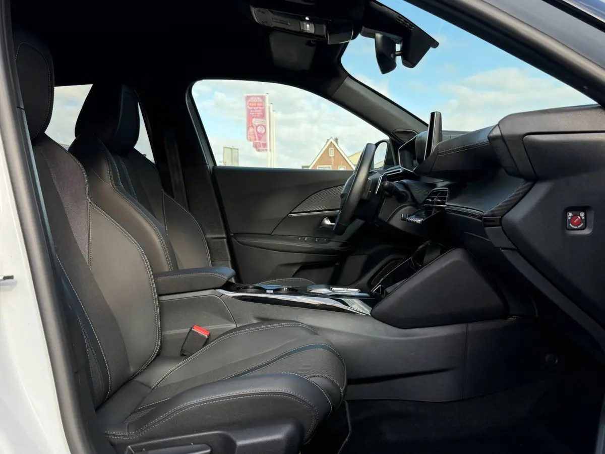 1.2 130PK GT | Carplay | Camera | Cruise | Parelmoer