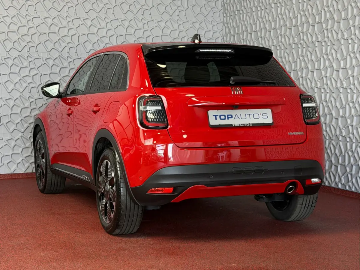 1.2 Hybrid 145 PK La Prima • Full Options • Leder • Massage • Camera • CarPlay • ACC • Elek. Klep • 18" ✅ Top Auto Fiat Wijchen , 30 Jaar ervaring in Fiat , Wij leveren de 