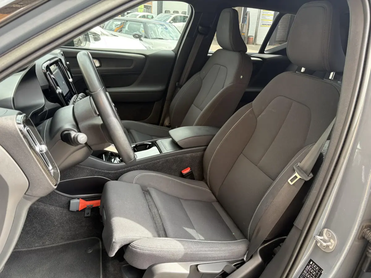 Core 70 kWh 231pk NL-AUTO/1E EIG./CARPLAY/SOH 94,7%