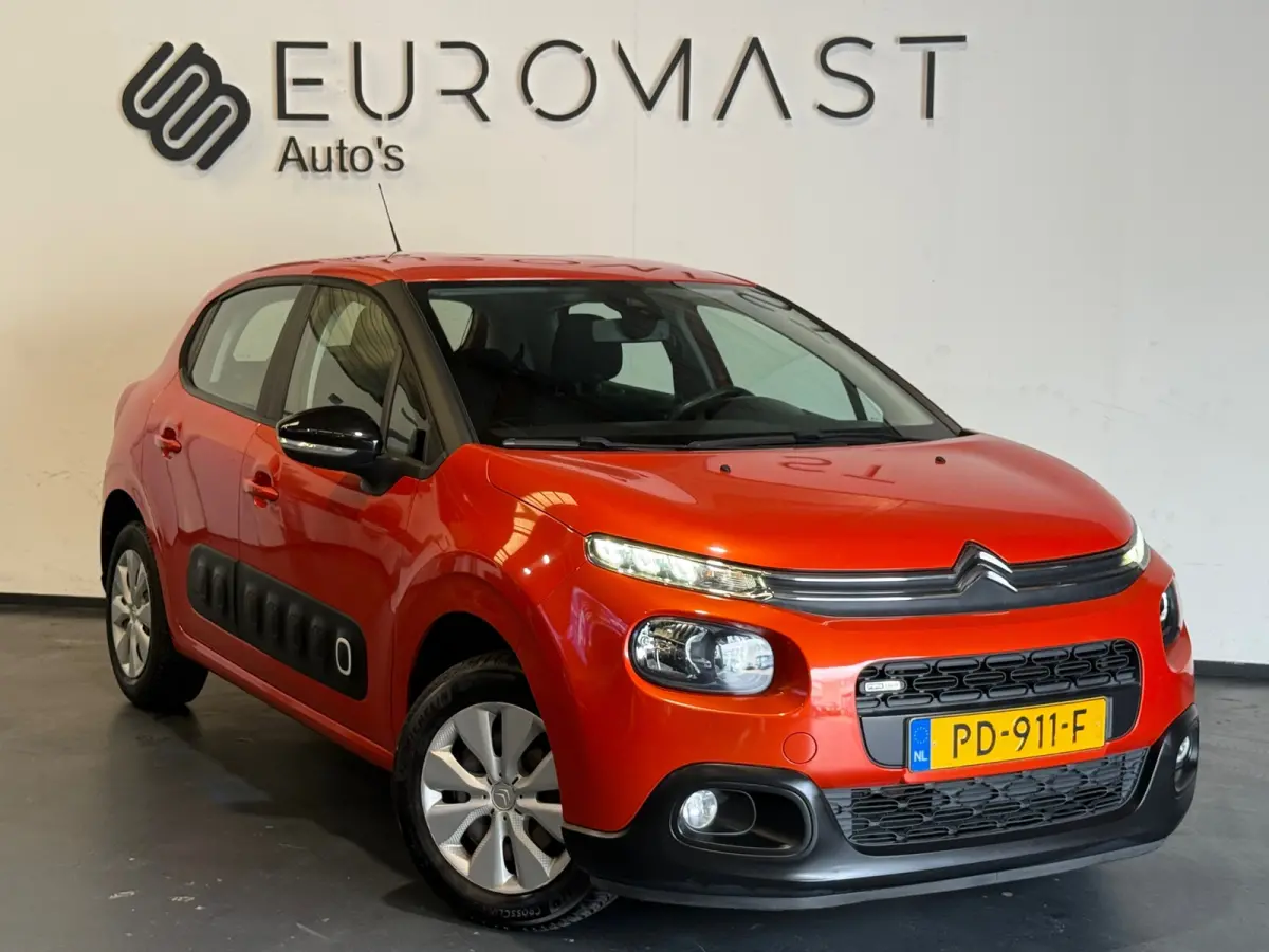 1.2 PureTech Feel 105g Navi Cruise Airco Pdc Nieuwe Apk