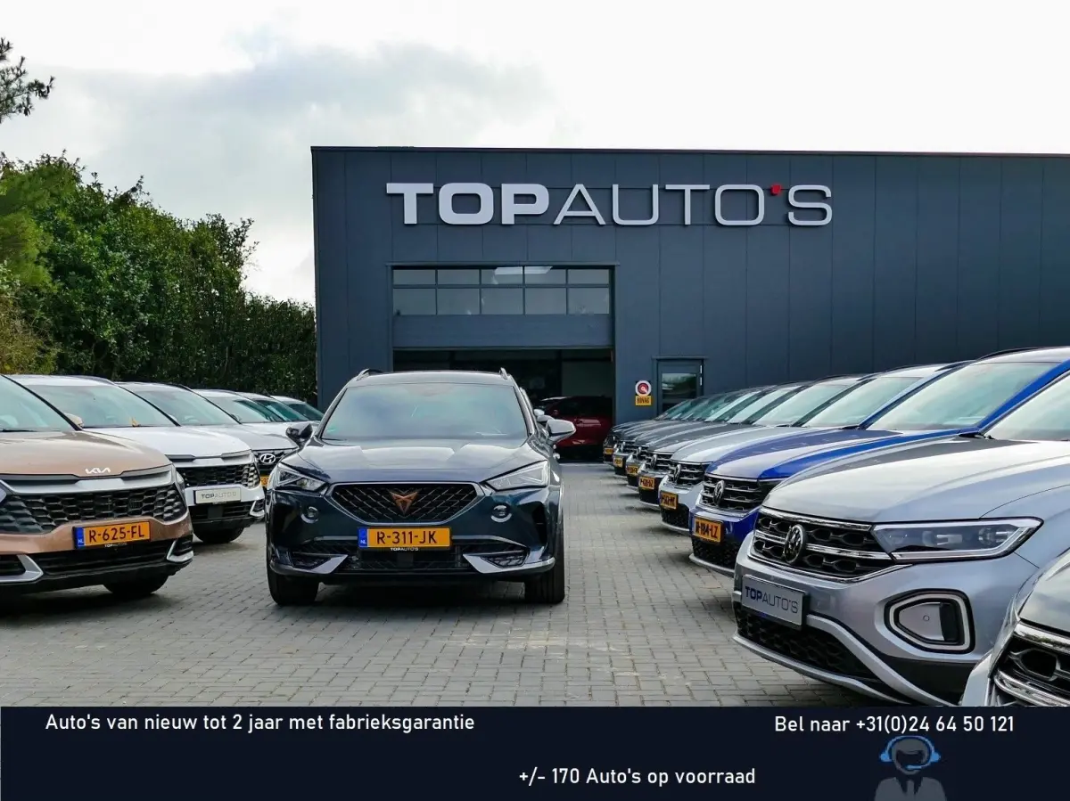 1.2 HYBRID LA PRIMA CAMERA CARPLAY ADAP.CRUISE STOELVERW. ELEK.KLEP LEER MASSAGE ELEK.STOEL 18''LMV ✅ Top Auto Fiat Wijchen , 30 Jaar ervaring in Fiat , Wij leveren de : Icon / La Prima / 