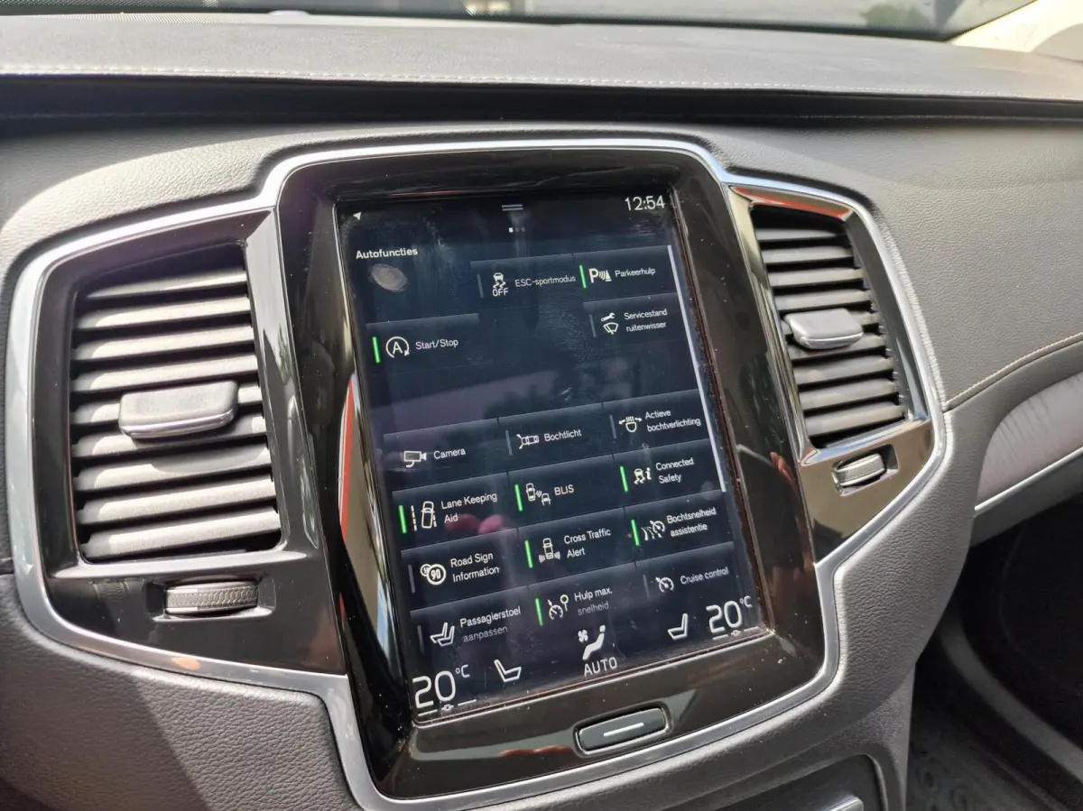 2.0 B5 AWD Inscription 7P|Trekhaak|Pano|Clima|Adaptief|Leer|