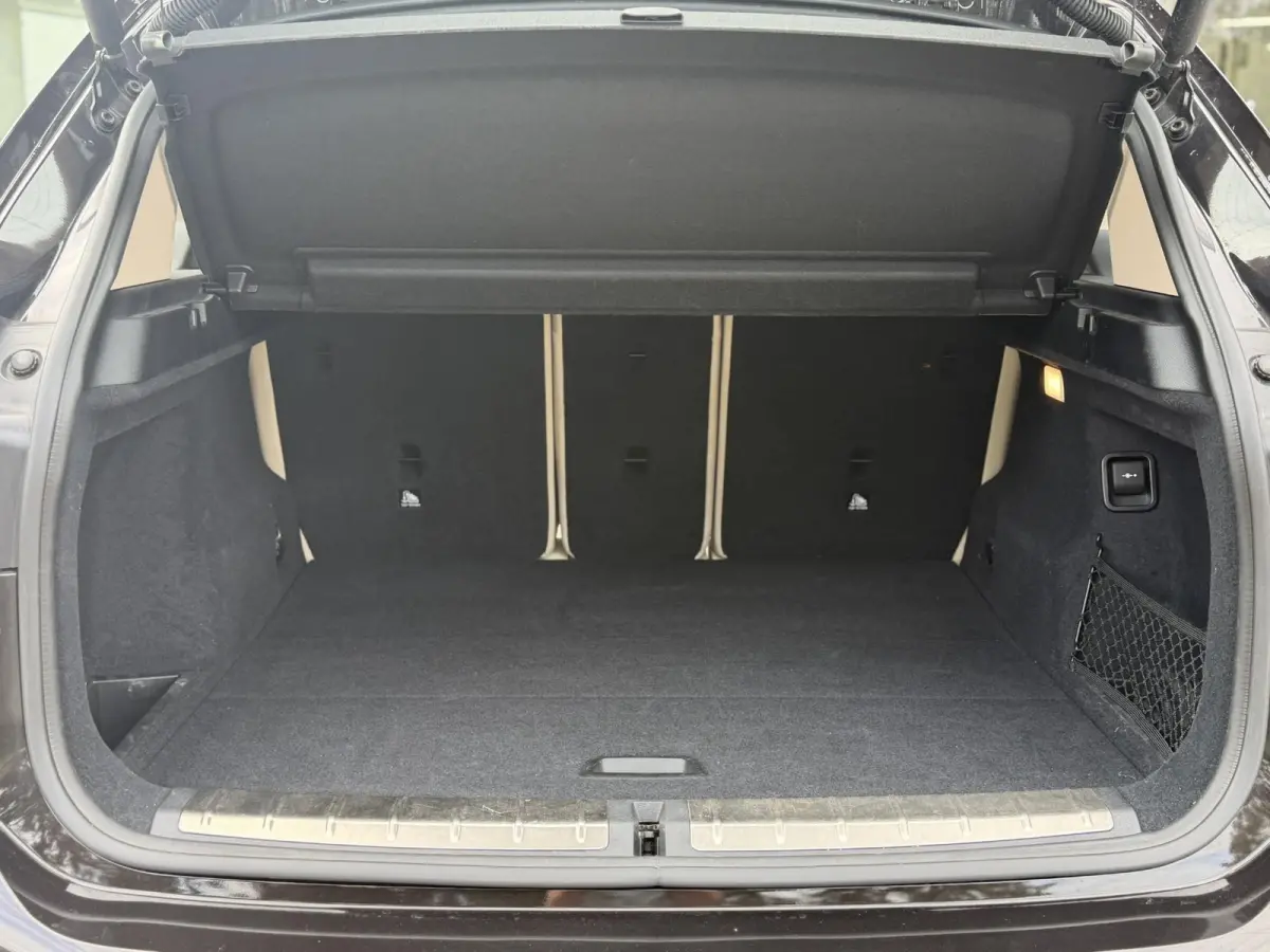sDrive20i 192PK Centennial Executive |Pano|Leer|Nav|Cruise|Dealer onderhouden