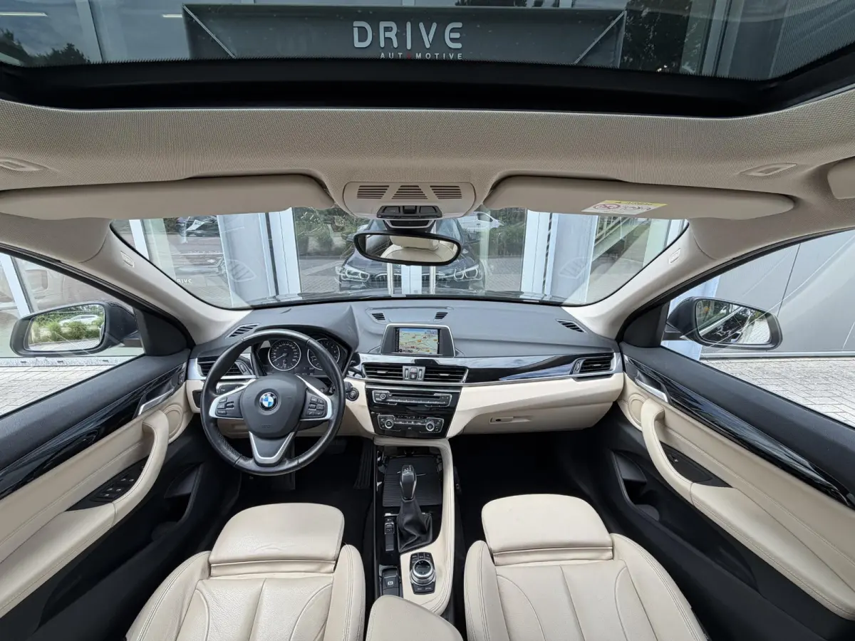 sDrive20i 192PK Centennial Executive |Pano|Leer|Nav|Cruise|Dealer onderhouden