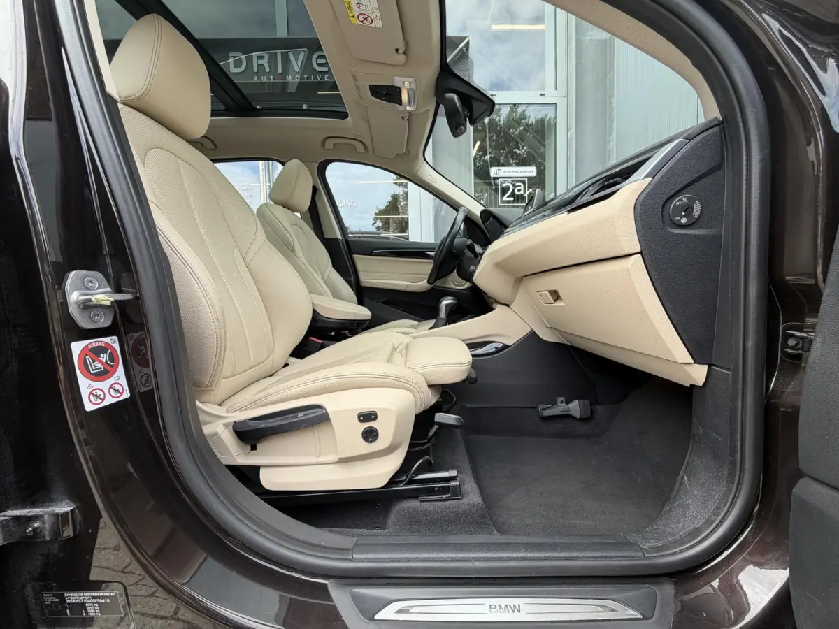 sDrive20i 192PK Centennial Executive |Pano|Leer|Nav|Cruise|Dealer onderhouden