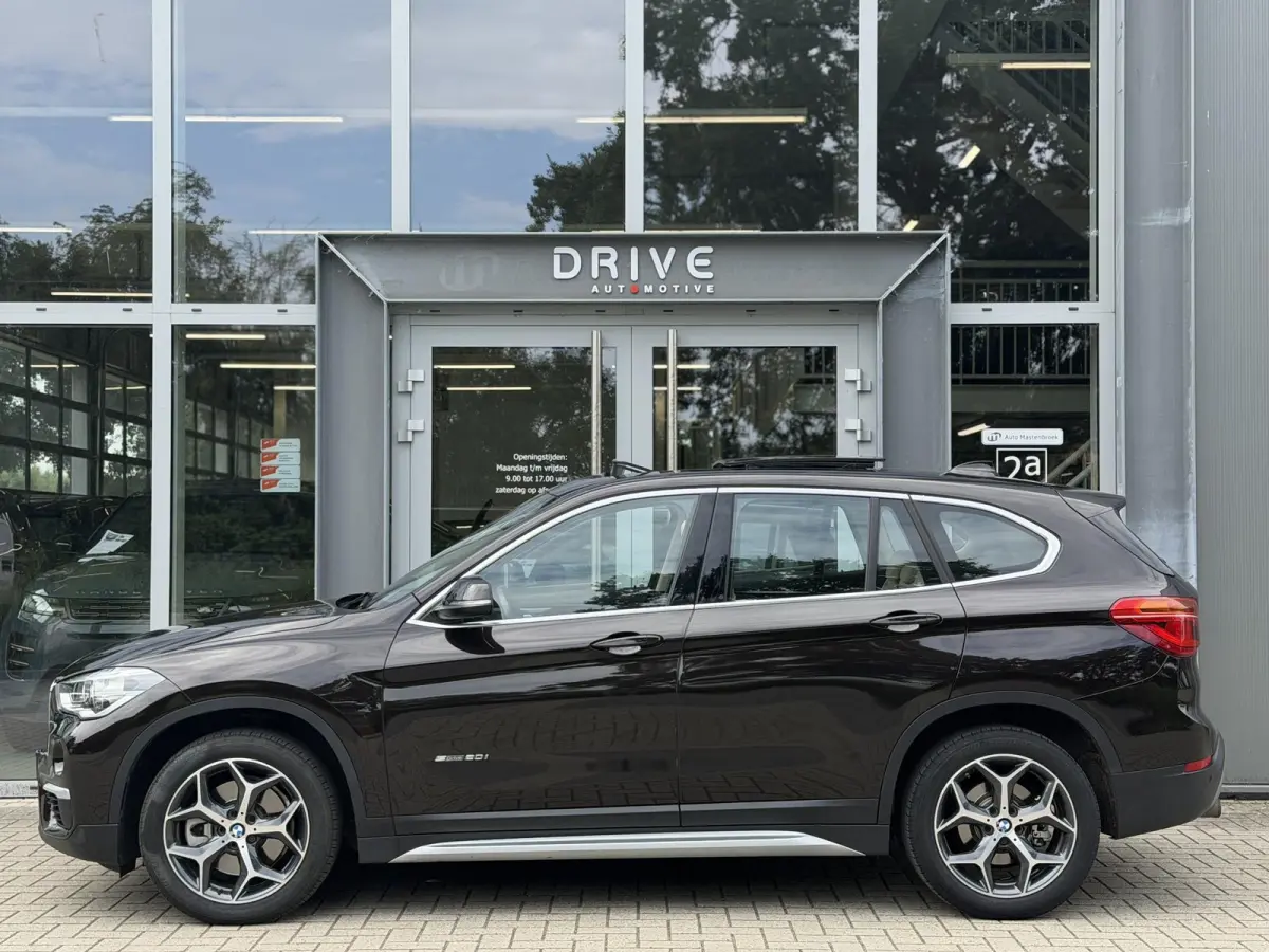 sDrive20i 192PK Centennial Executive |Pano|Leer|Nav|Cruise|Dealer onderhouden