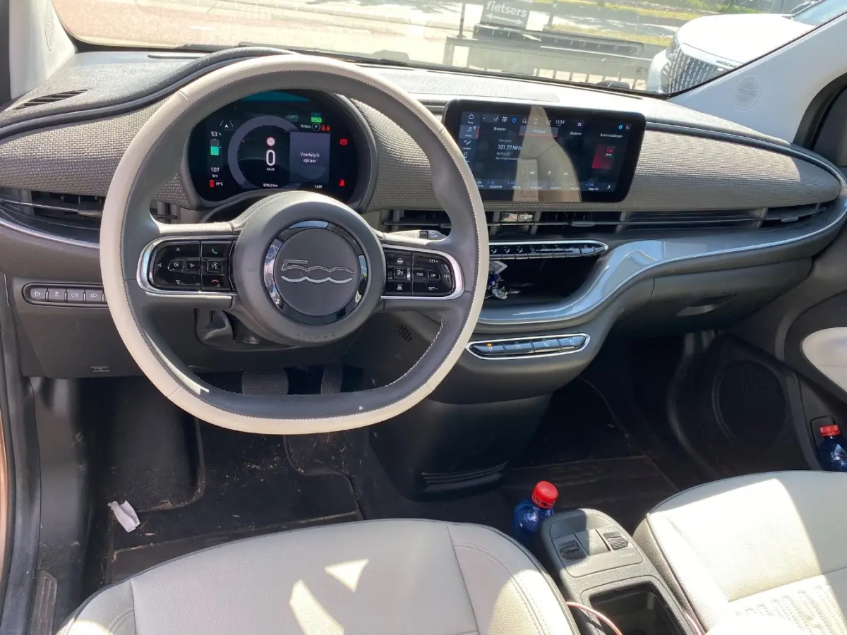 La Prima 42 kWh 94%SOH! | Vol-Leder | Tech Pack | Adaptive Cruise | Stoelverwarming | Achteruitrijcamera | Dodehoek-Detectie | !!
