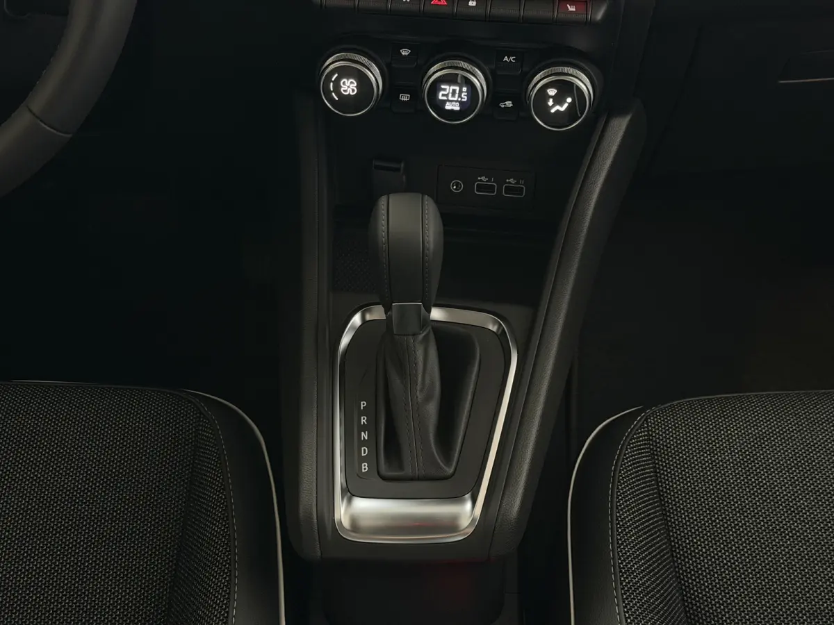 1.6 PHEV AT INTENSE+ NW AUTO / CAMERA / NAVI LED STOEL + STUUR VERW PLUG IN HYBRID