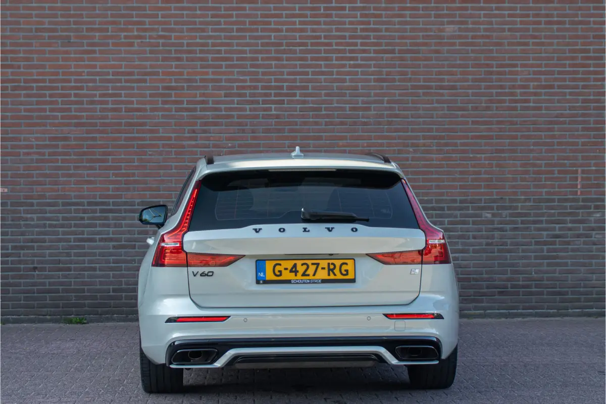 T4 R-Design, Origineel NL, Polestar, Stoel & Stuurverwarming, Camera, Leder, Carplay, Full LED, Memory.