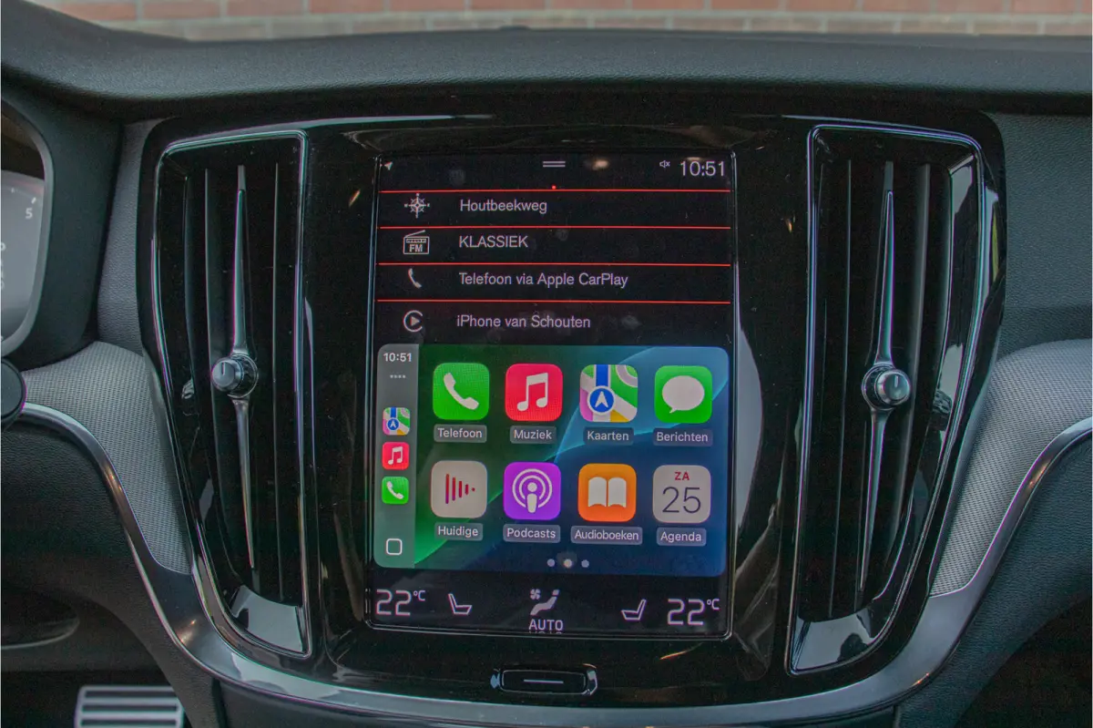 T4 R-Design, Origineel NL, Polestar, Stoel & Stuurverwarming, Camera, Leder, Carplay, Full LED, Memory.