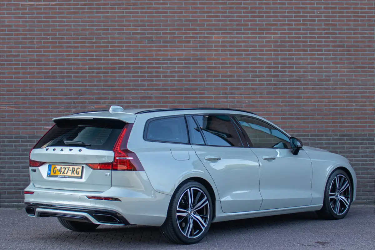 T4 R-Design, Origineel NL, Polestar, Stoel & Stuurverwarming, Camera, Leder, Carplay, Full LED, Memory.