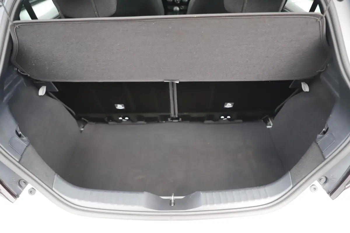 1.0 VVT-i MT Quiet Edition Airco Adaptive Cruise Elektrische Ramen CV