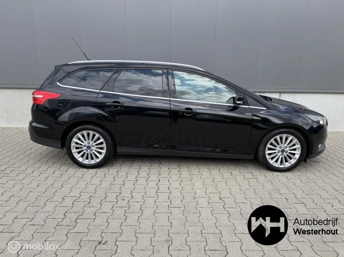 1.0 Titanium|DISTR VERVANGEN|NAVI|VOL ONDERHOUDEN