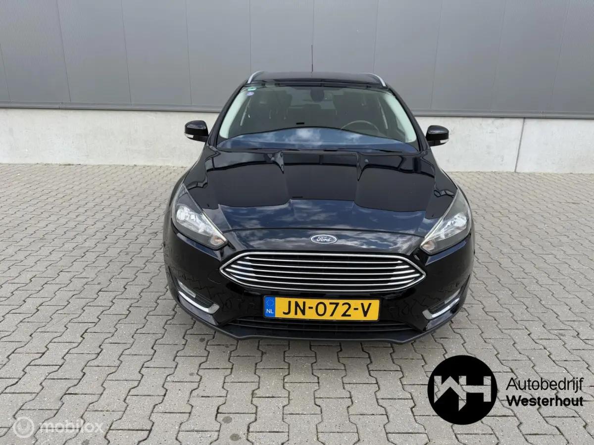 1.0 Titanium|DISTR VERVANGEN|NAVI|VOL ONDERHOUDEN