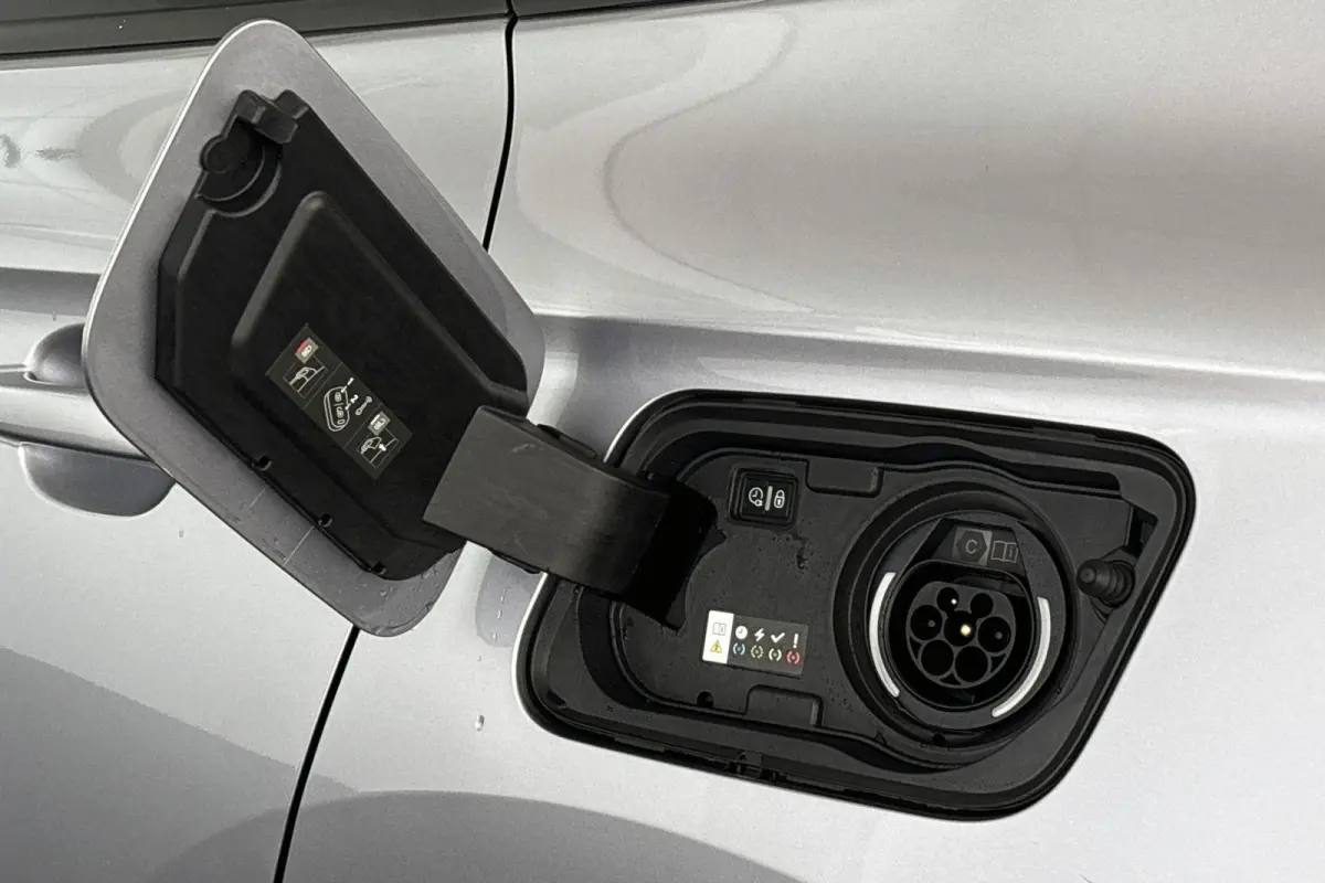 1.6 Turbo Plug-In Hybrid 4x4 Ultimate 300 PK Afneembare Trekhaak Stoel-Stuurverwarming
