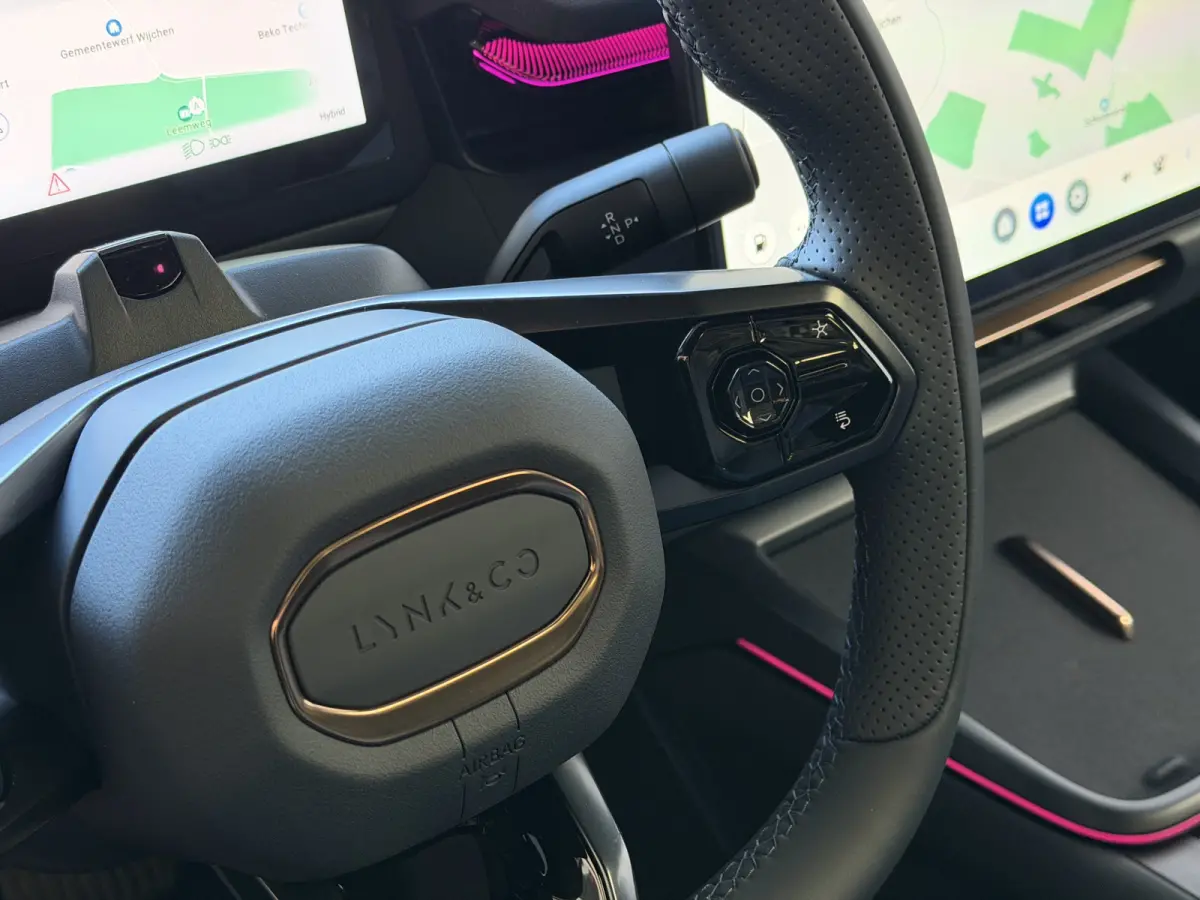2026 MORE | 345PK PHEV | ±200KM ELEKTRISCH | DIRECT LEVERBAAR | MASSAGESTOELEN | STOELVERW./VENTILATIE | PANO | MATRIX LED | HARMAN KARDON | 360°CAM PHEV