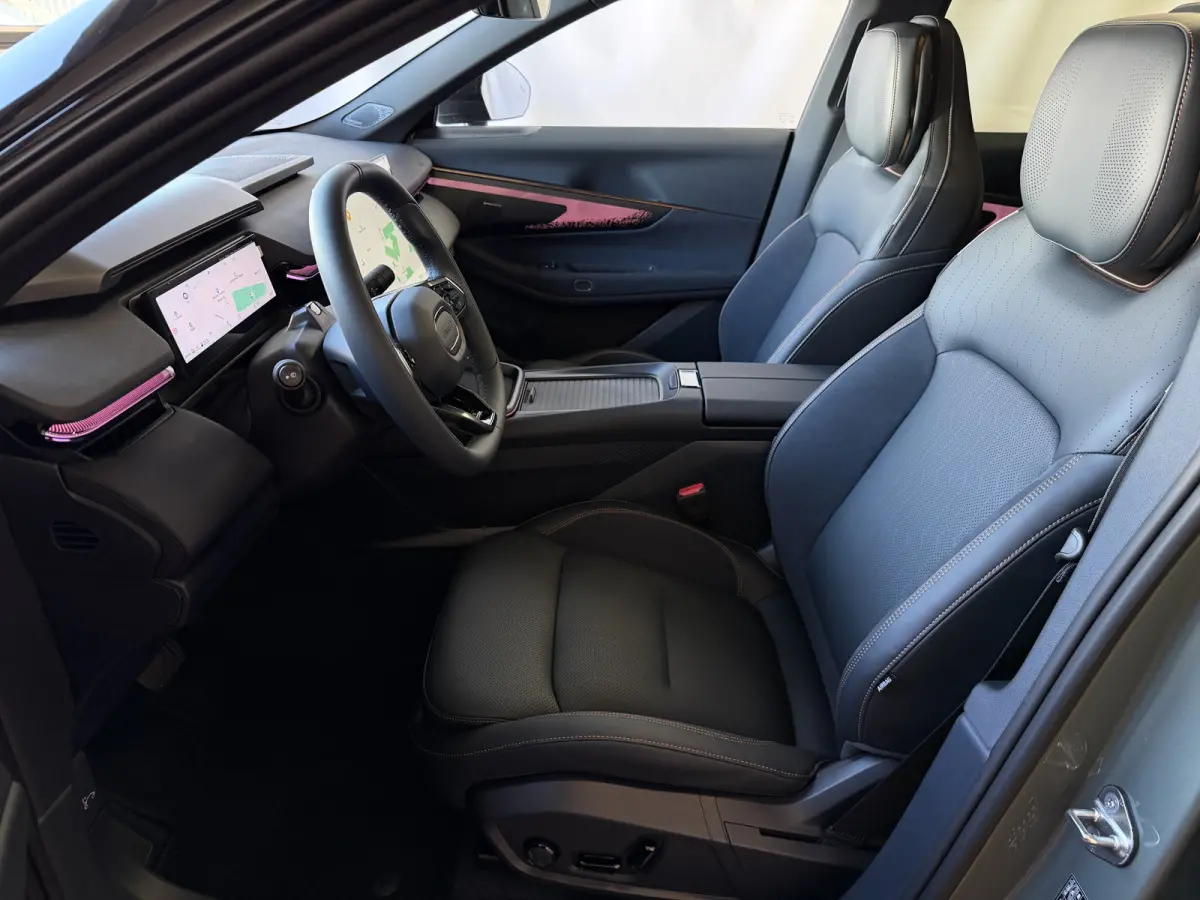 2026 MORE | 345PK PHEV | ±200KM ELEKTRISCH | DIRECT LEVERBAAR | MASSAGESTOELEN | STOELVERW./VENTILATIE | PANO | MATRIX LED | HARMAN KARDON | 360°CAM PHEV
