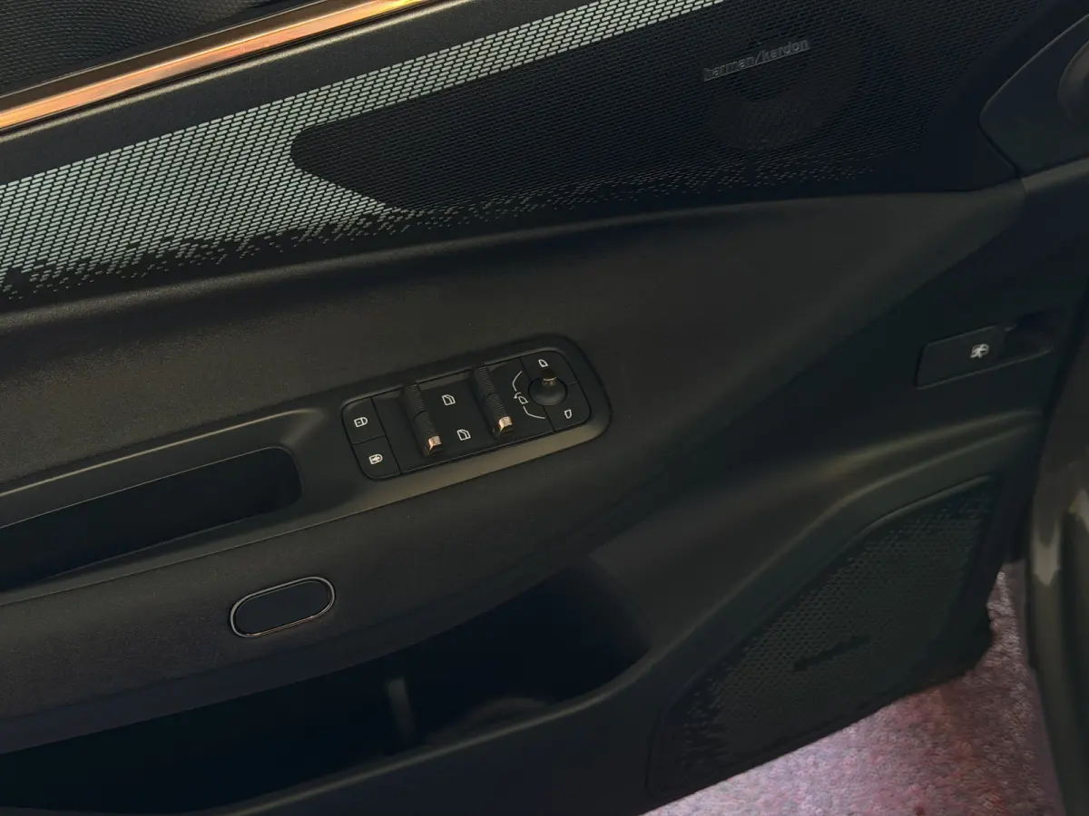 2026 MORE | 345PK PHEV | ±200KM ELEKTRISCH | DIRECT LEVERBAAR | MASSAGESTOELEN | STOELVERW./VENTILATIE | PANO | MATRIX LED | HARMAN KARDON | 360°CAM PHEV