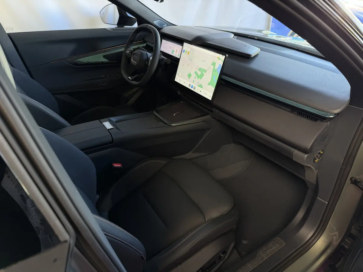 2026 MORE | 345PK PHEV | ±200KM ELEKTRISCH | DIRECT LEVERBAAR | MASSAGESTOELEN | STOELVERW./VENTILATIE | PANO | MATRIX LED | HARMAN KARDON | 360°CAM PHEV