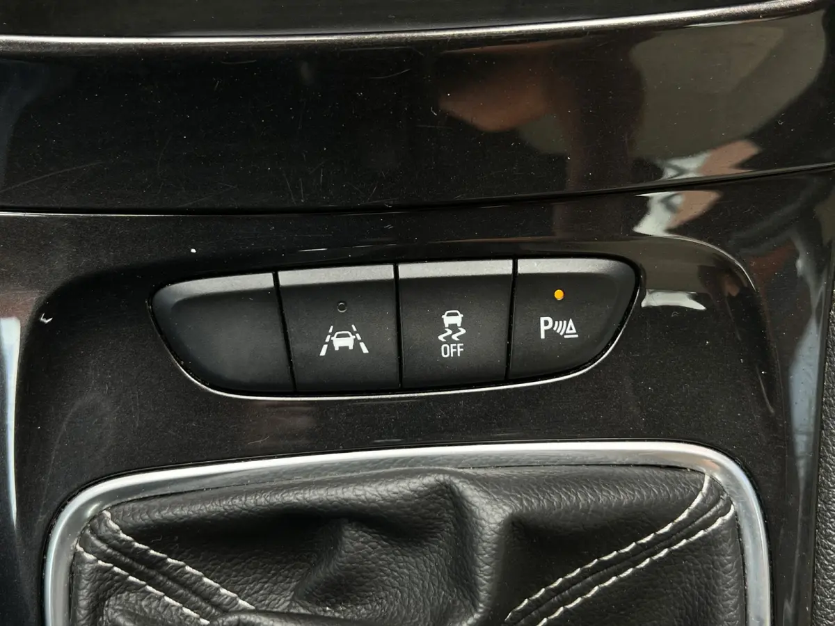 1.4 Turbo|Carplay|PDC|Stoel+Stoelverw.|Navi|Clima