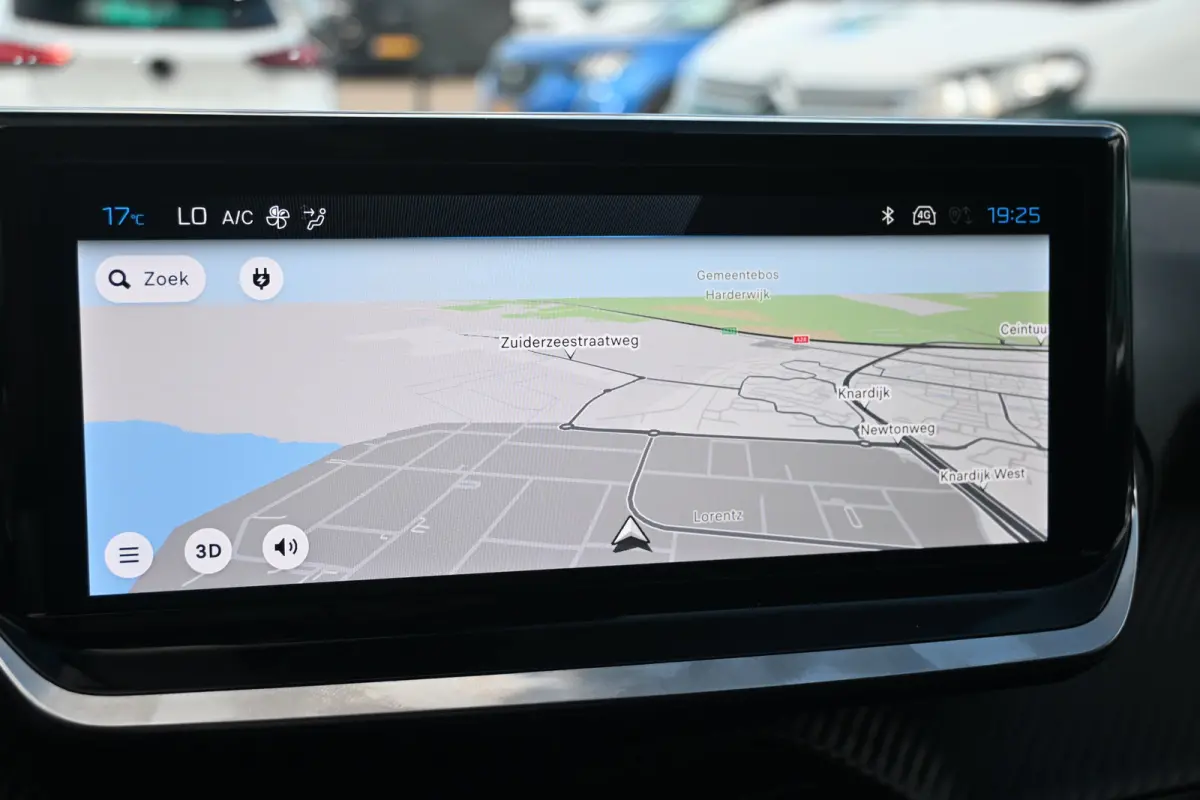 Business, (2025-H0) | 10" HD-touchscreen met PEUGEOT i-Connect® Advanced Navigatie | 10" touchscreen met DAB+ radio en Wireless Mirror Screen (Apple CarPlay / Android Auto ) | Armsteunen po