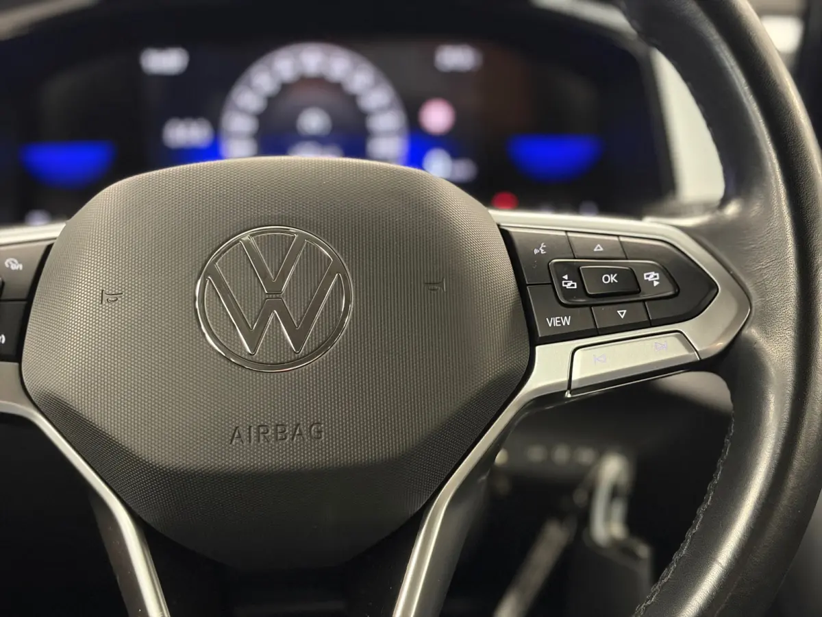 1.0 TSI Life Business*Stoelverwarming*LED*Cruise-Control*Apple-Carplay*