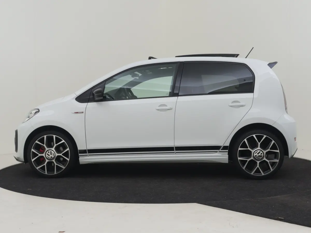 up! 1.0 TSI GTI 115PK | Glazen panorama-dak | Stoelverwarming | Cruise control |Airco | DAB | Parkeersensor achter | 17"LMV