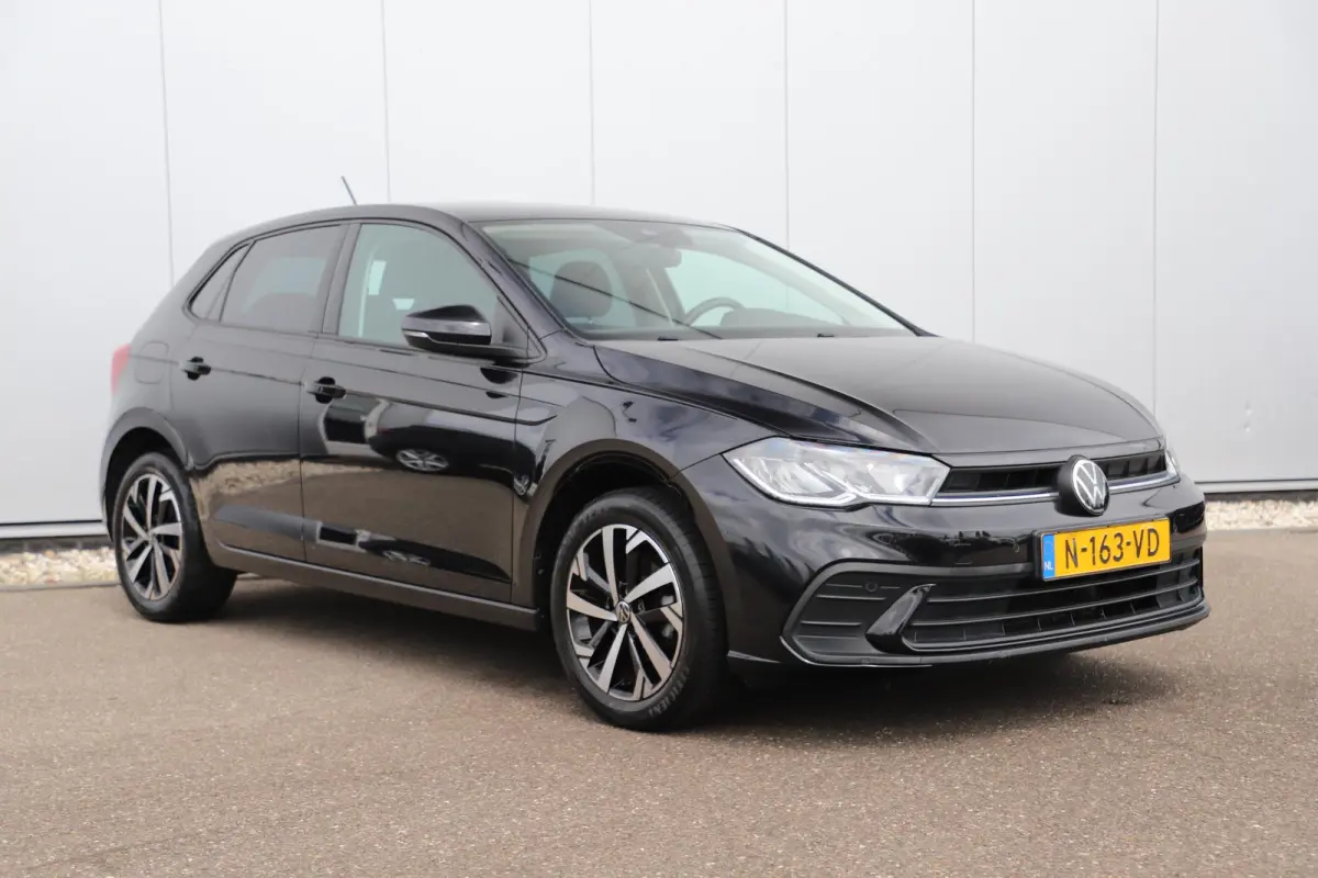 1.0 TSI Life Virtual 16 inch LMV Parkeersensor Carplay & Android Navigatie Adaptive Cruise Donkere Ramen