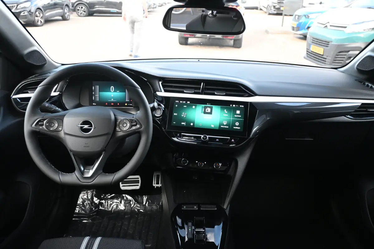 GS, (2026A) 110pk Hybrid | Navigatie | Achteruitrijcamera | Draadloos Apple Carplay & Android Auto | !!