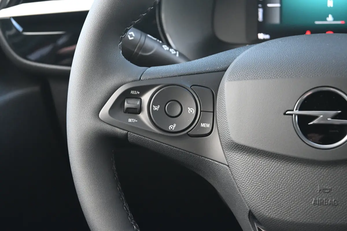 GS, (2026A) 110pk Hybrid | Navigatie | Achteruitrijcamera | Draadloos Apple Carplay & Android Auto | !!