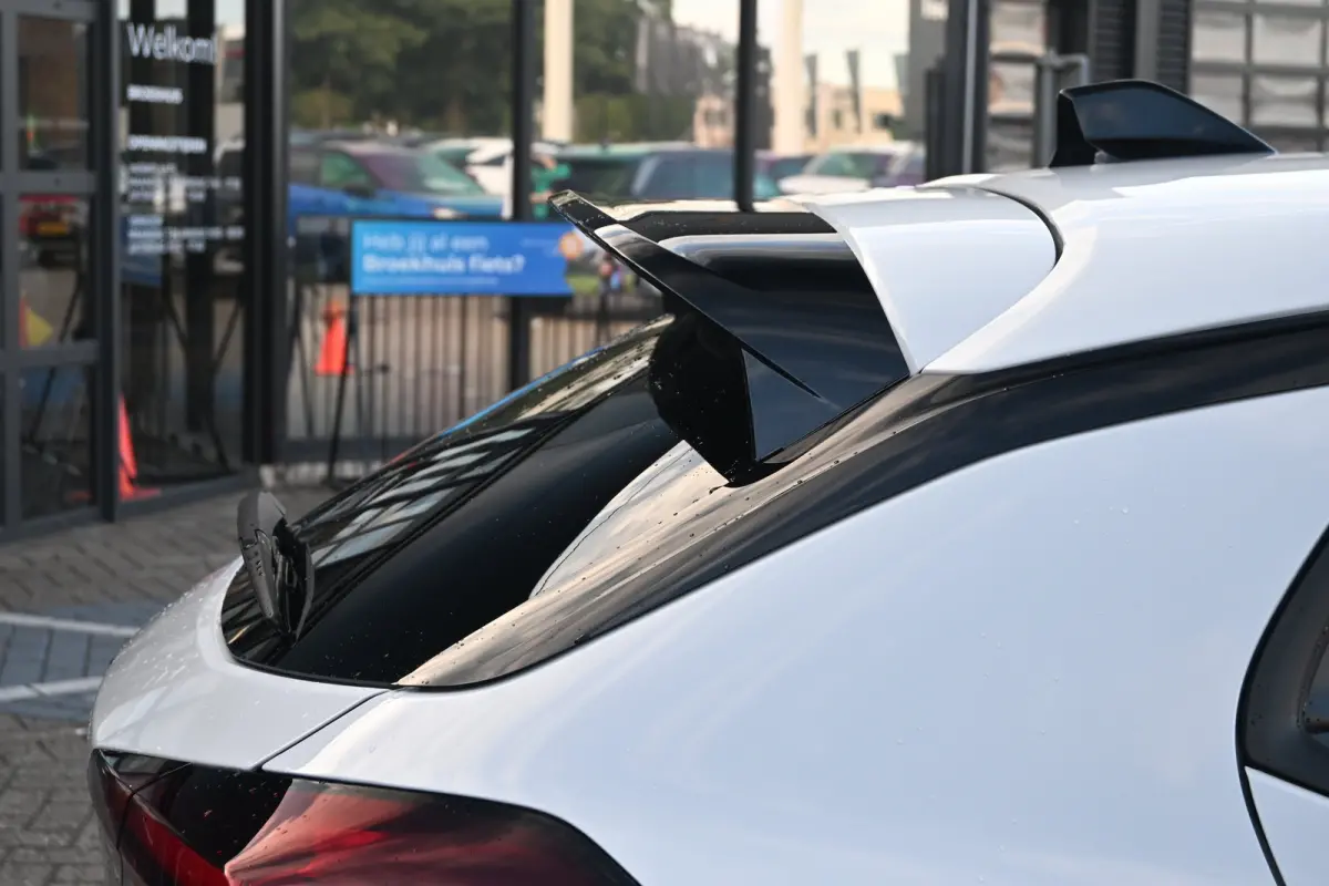 GS, (2026A) 110pk Hybrid | Navigatie | Achteruitrijcamera | Draadloos Apple Carplay & Android Auto | !!