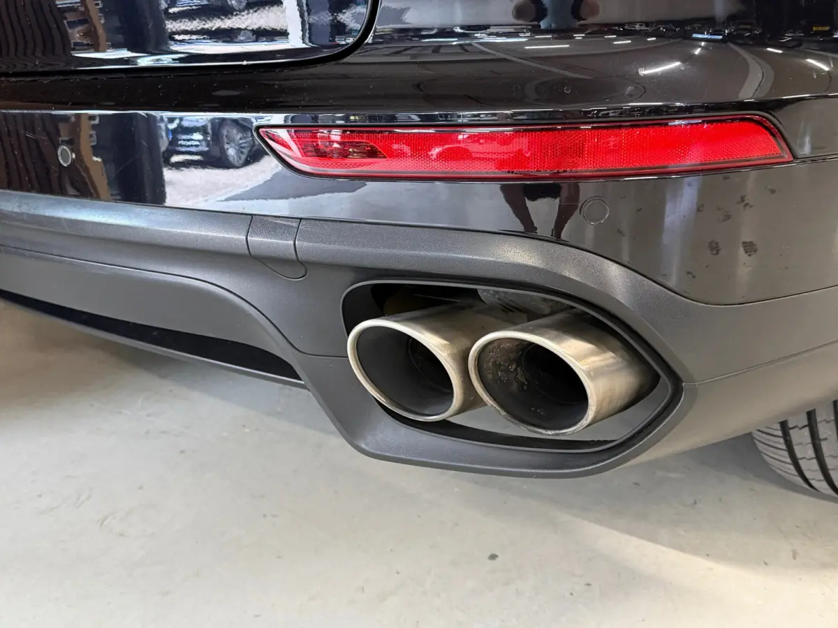 3.0 S E-Hybrid - Pano - 21 inch -