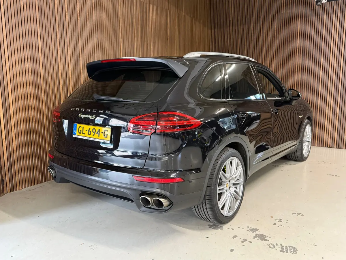 3.0 S E-Hybrid - Pano - 21 inch -