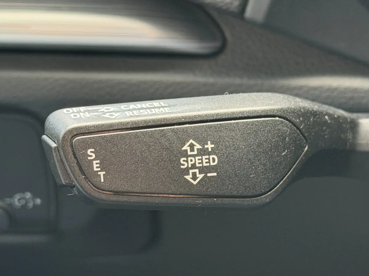 1.4 TFSI Virtual Matrix Camera Carplay PDC