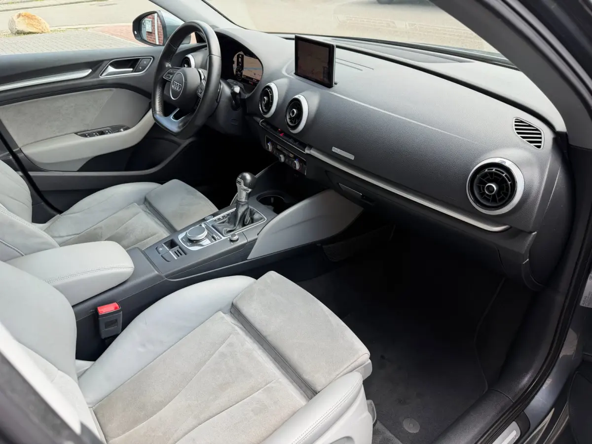 1.4 TFSI Virtual Matrix Camera Carplay PDC