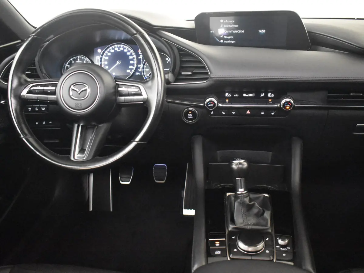 2.0 e-SkyActiv-X M Hybrid 186 Luxury l Bose Sound l Leder l Schuifdak l LED l CLimate Contr. l Full Map Navigatie l Camera l Spec. Velgen l