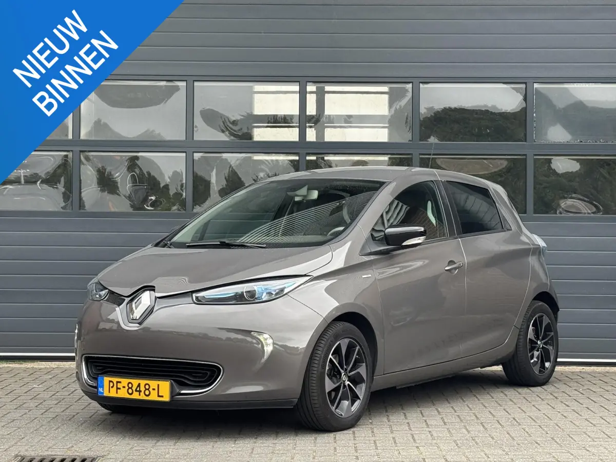 R90 BOSE 41 KWH (86% SOH) I KOOPACCU I P-CAMERA I CLIMATE CONTROL I STOELVERWARMING I NAVIGATIE