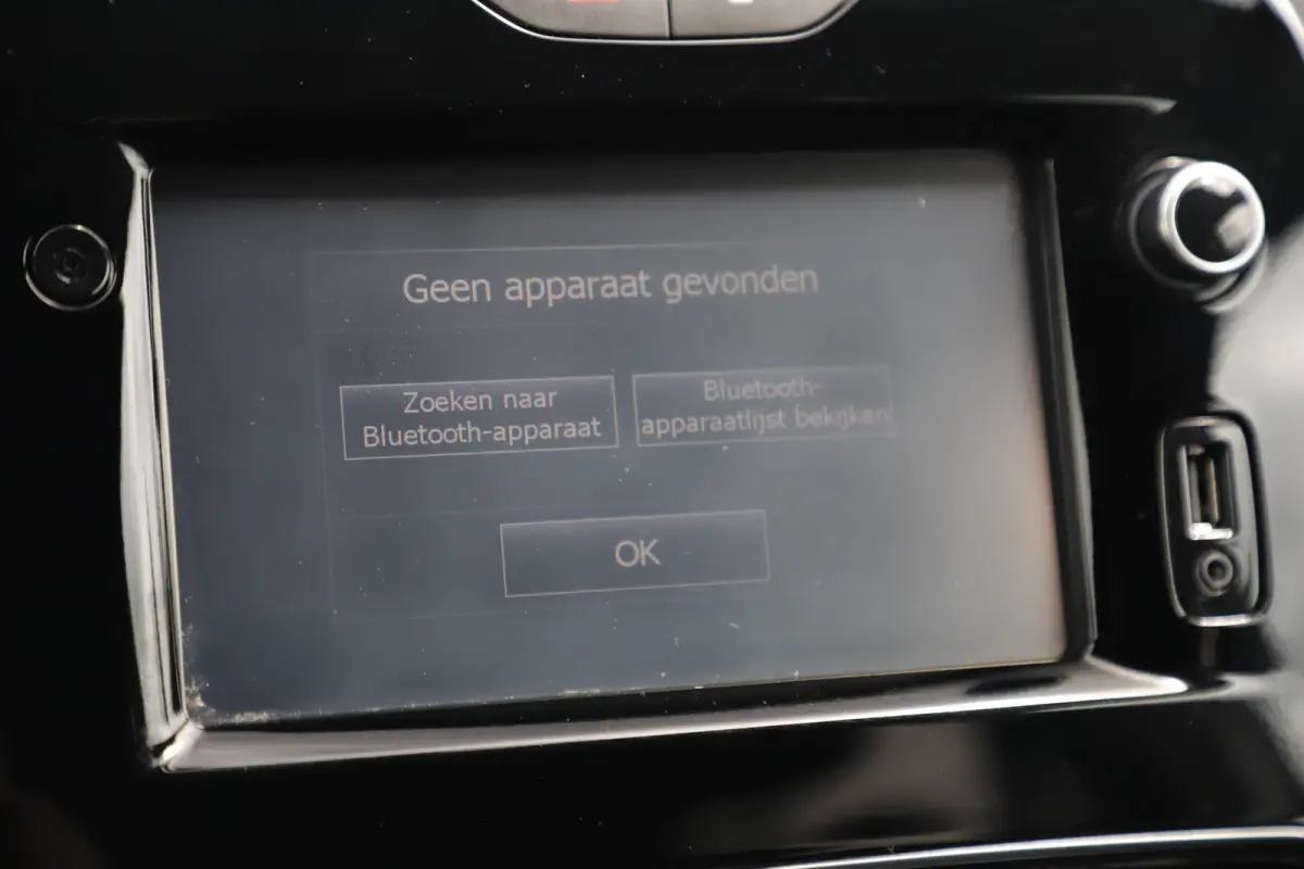 0.9 TCe Limited 16 inch LMV Navigatie Bluetooth Airco Cruise Control Parkeersensor
