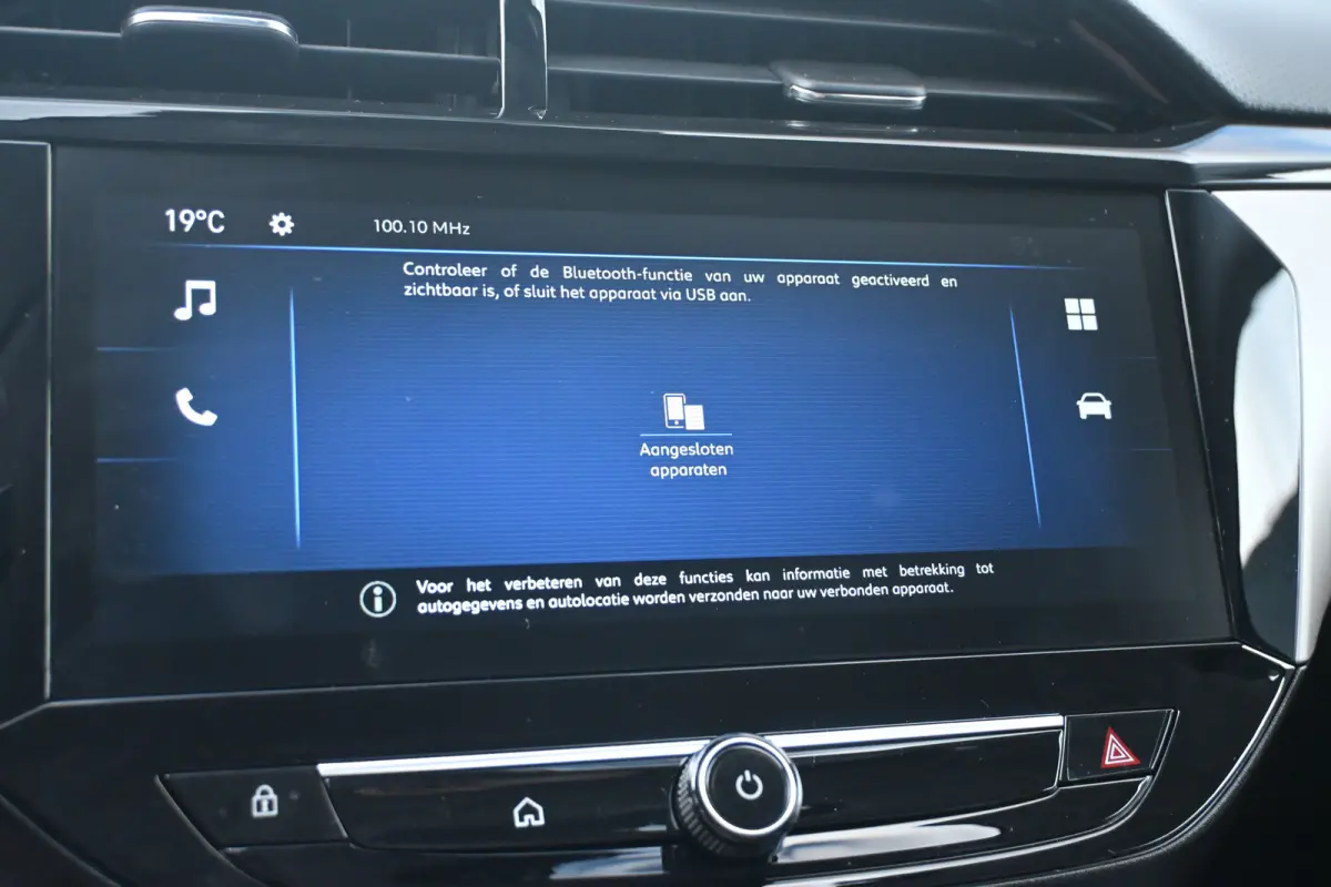 Edition 110pk Hybrid | Achteruitrijcamera | Navigatie By App | Parkeersensoren | !!