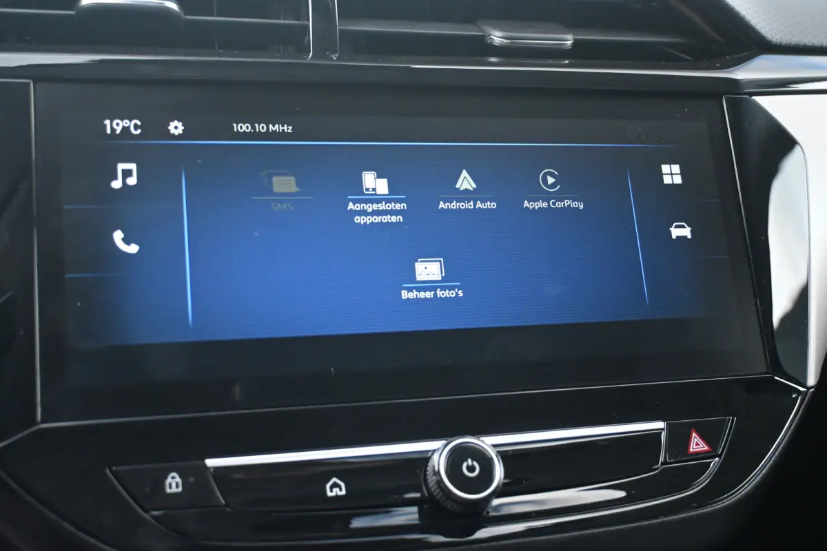 Edition 110pk Hybrid | Achteruitrijcamera | Navigatie By App | Parkeersensoren | !!
