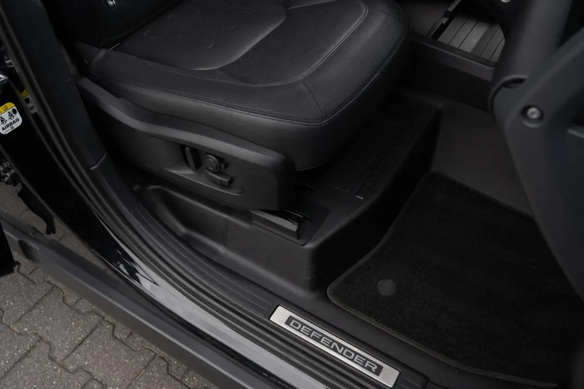 2.0 P400e X-Dynamic HSE Edition|1 Eigenaar|Org NL NAP|Panoramadak|Trekhaak|Luchtvering|CarPlay|Nieuwstaat|Dealer Onderhouden