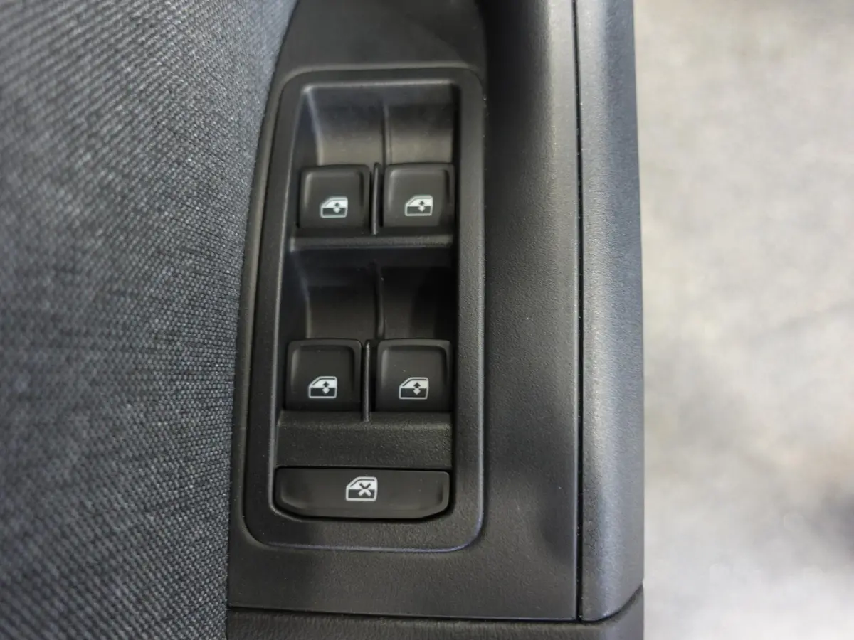 1.5 TSI Style DSG Business Intense Climate Control Cruise Control Navigatie Apple Carplay/Android Auto Virtual Cockpit Privacy Glass PDC VA Camera